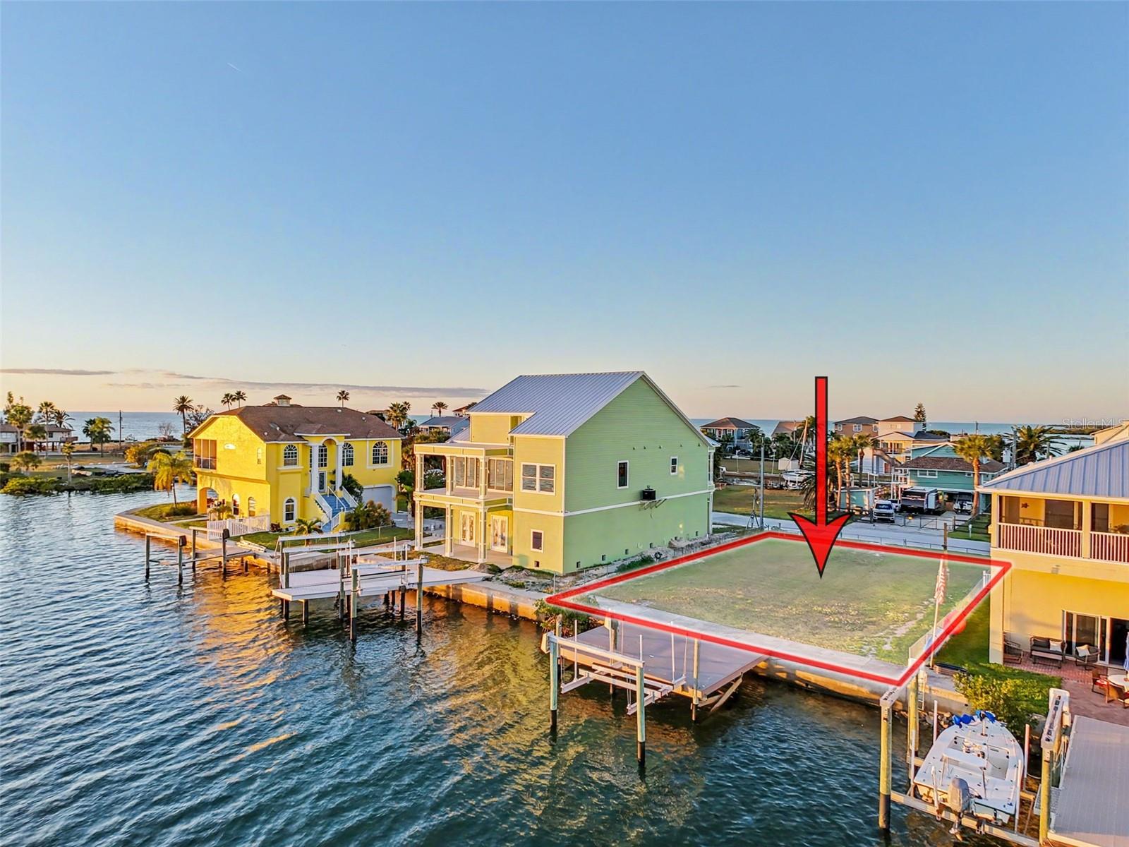 Image 30 of 43 For 6522 Seaview Boulevard