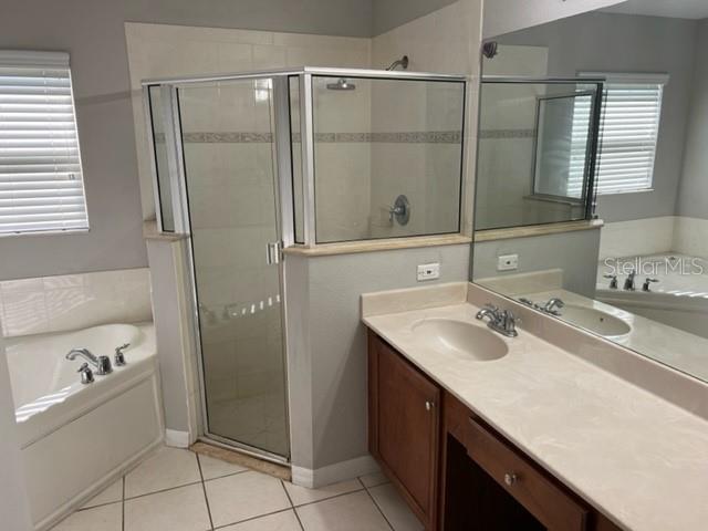 Image 14 of 17 For 20119 Nob Oak Avenue