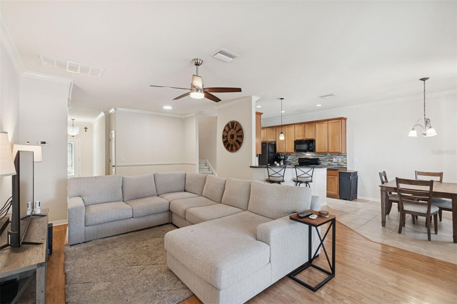 Image 16 of 93 For 12401 Ridgedale Drive