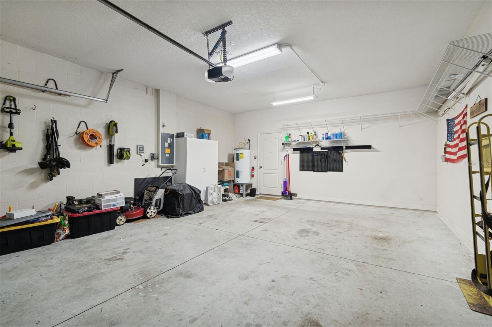 Image 37 of 93 For 12401 Ridgedale Drive