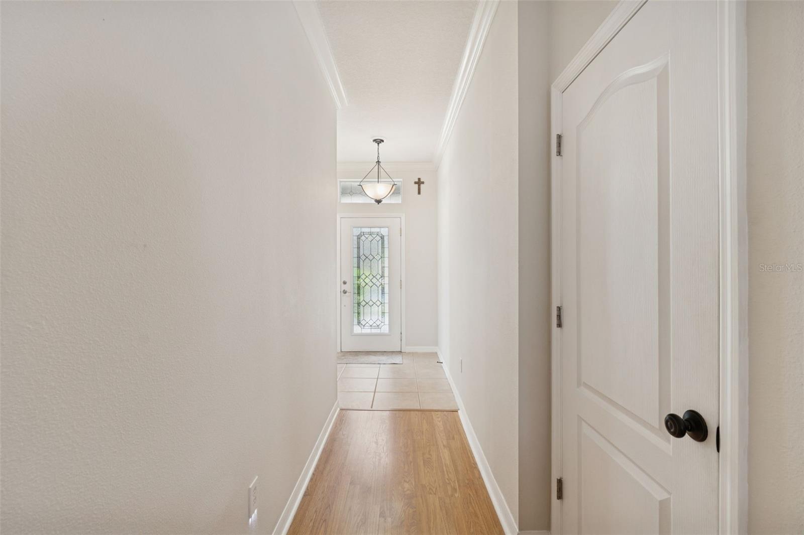 Image 9 of 93 For 12401 Ridgedale Drive