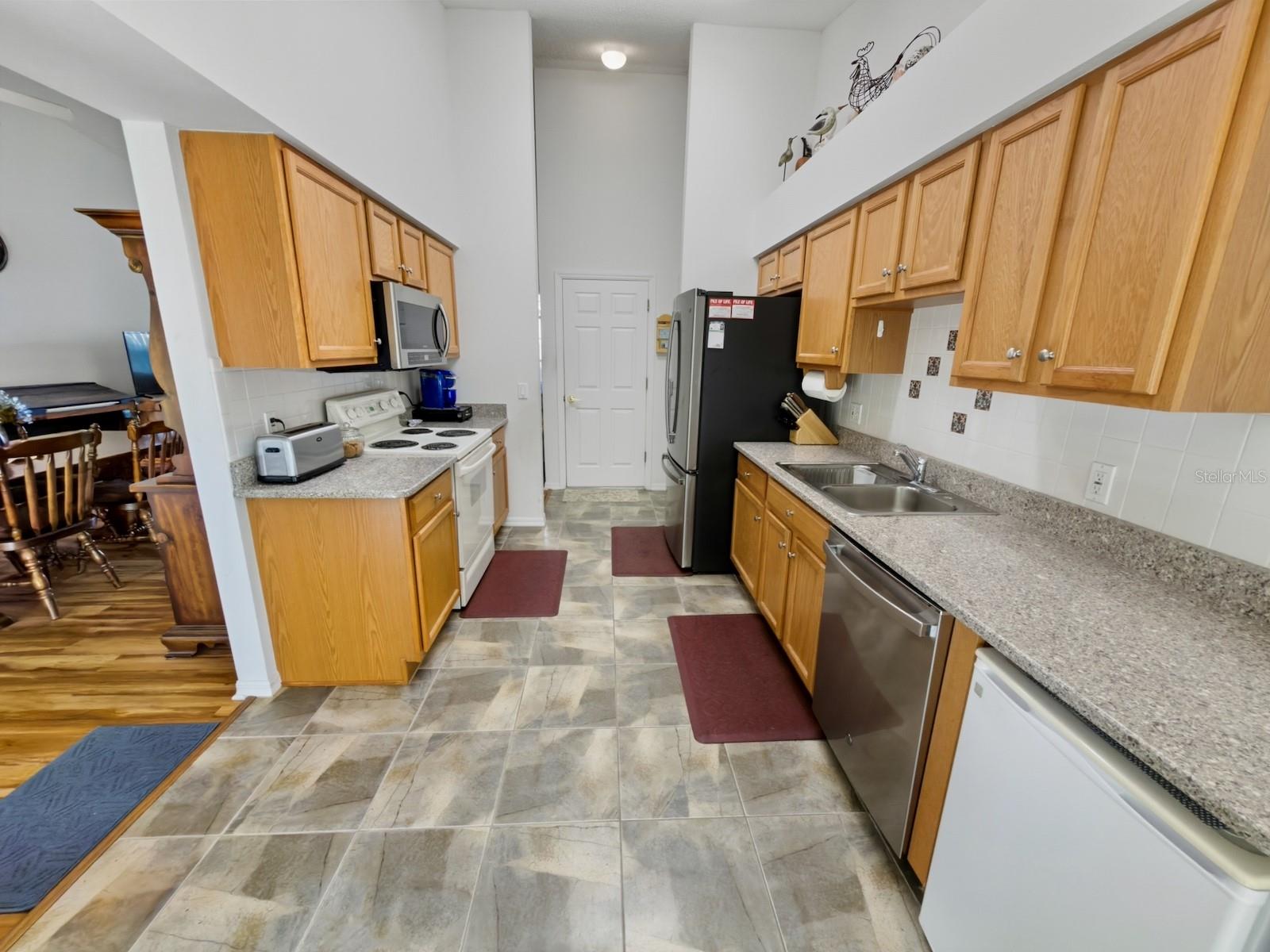 Image 15 of 69 For 11604 Baronwood Court