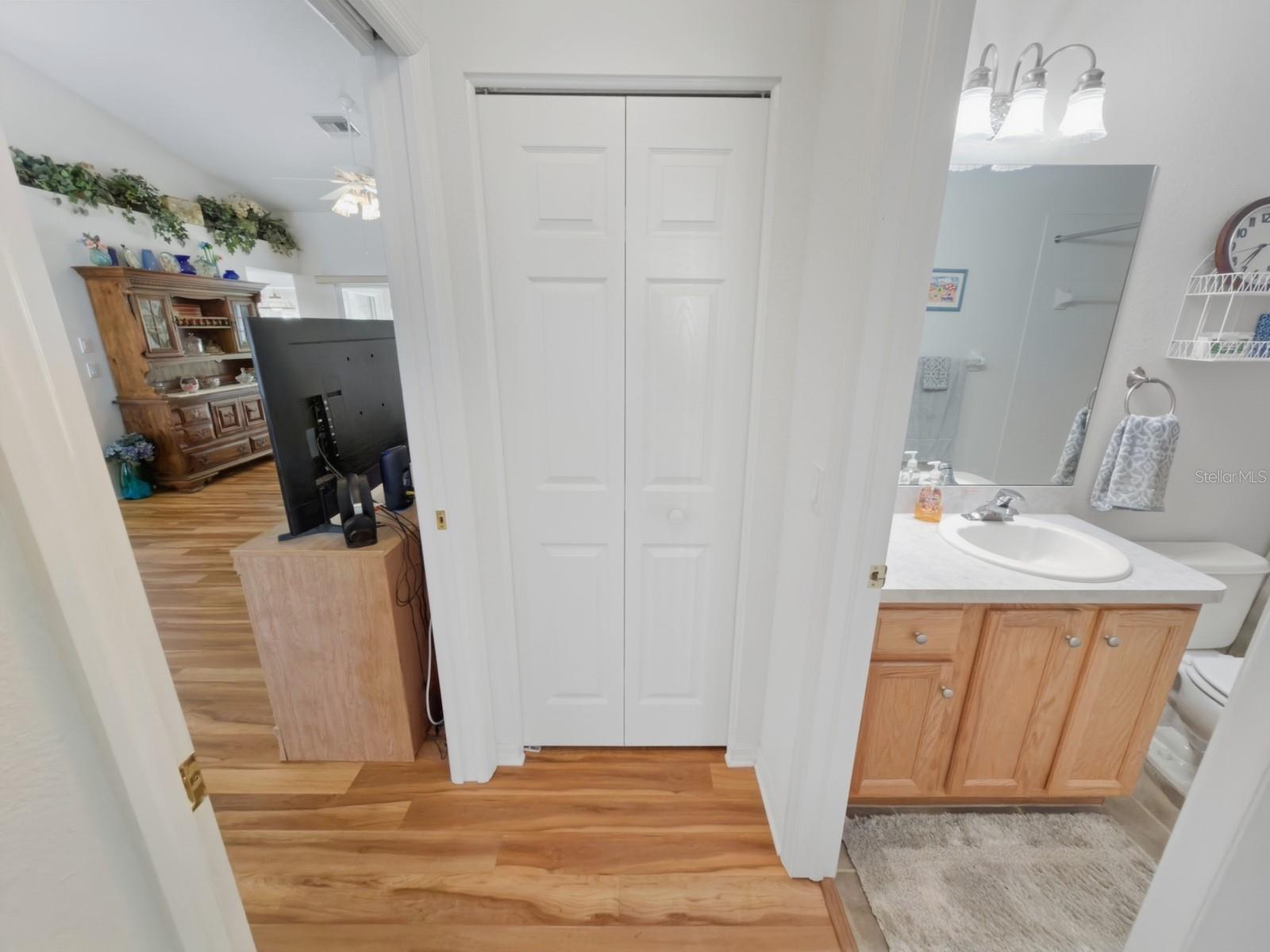 Image 25 of 69 For 11604 Baronwood Court