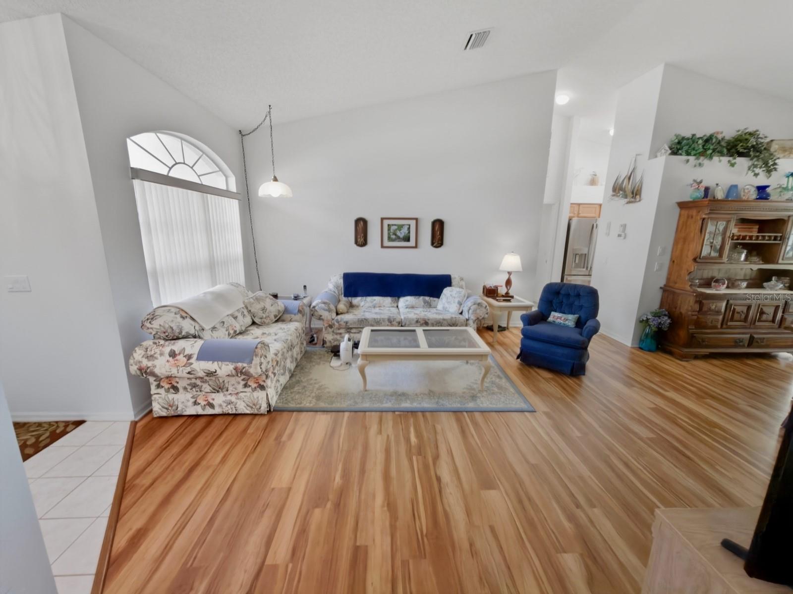 Image 7 of 69 For 11604 Baronwood Court