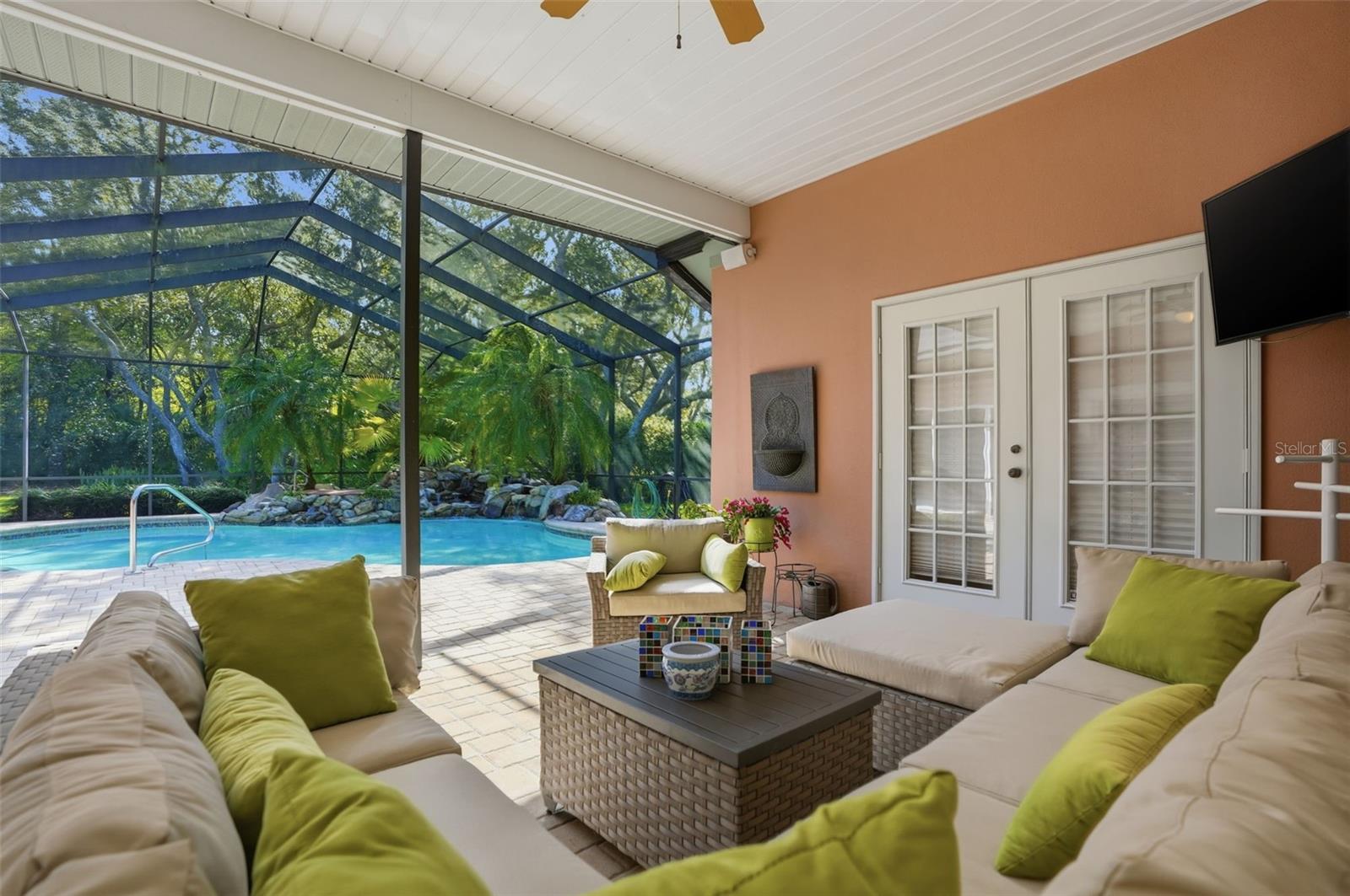 Image 23 of 78 For 7336 Royal Oak Drive