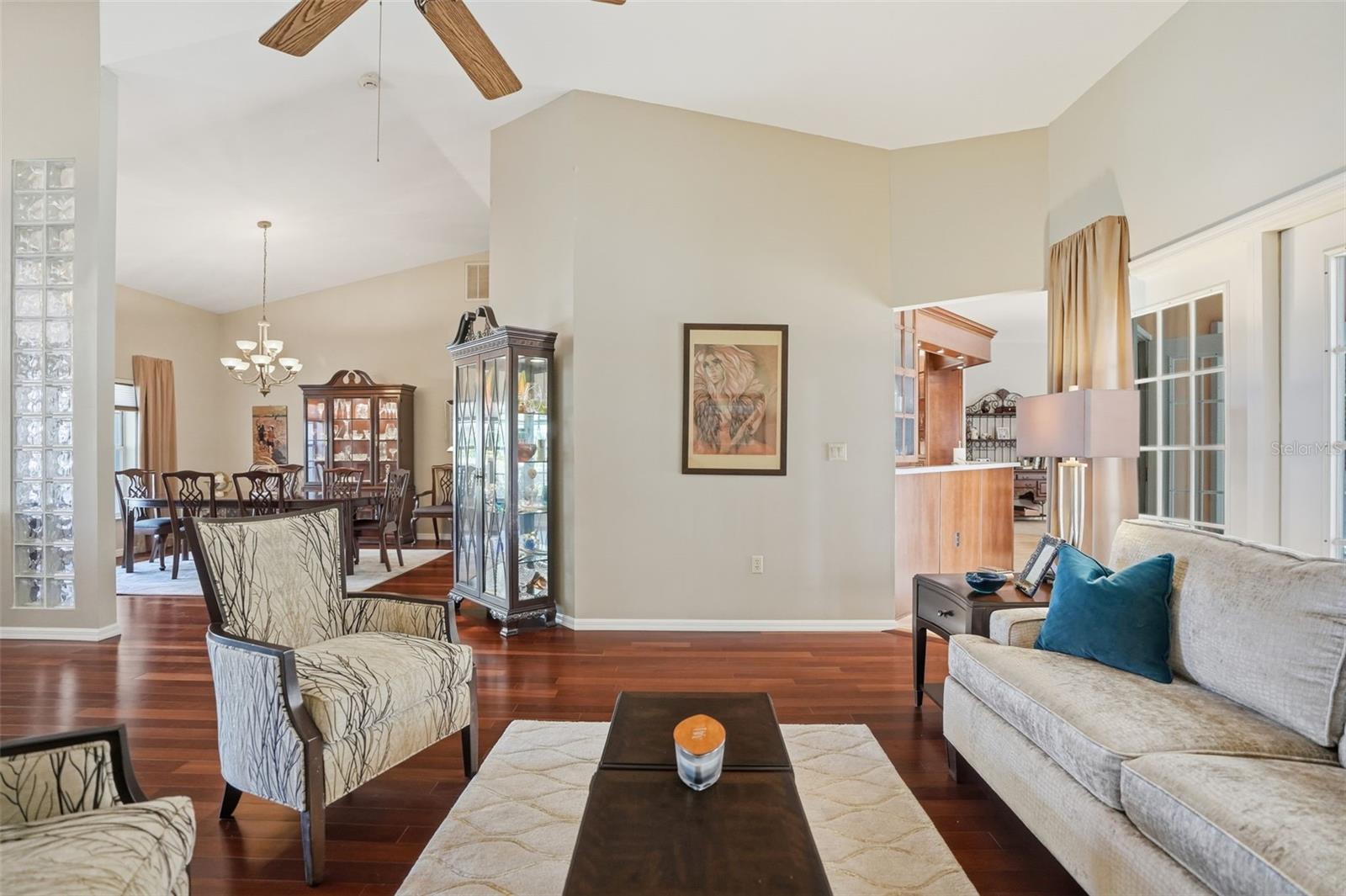 Image 36 of 78 For 7336 Royal Oak Drive