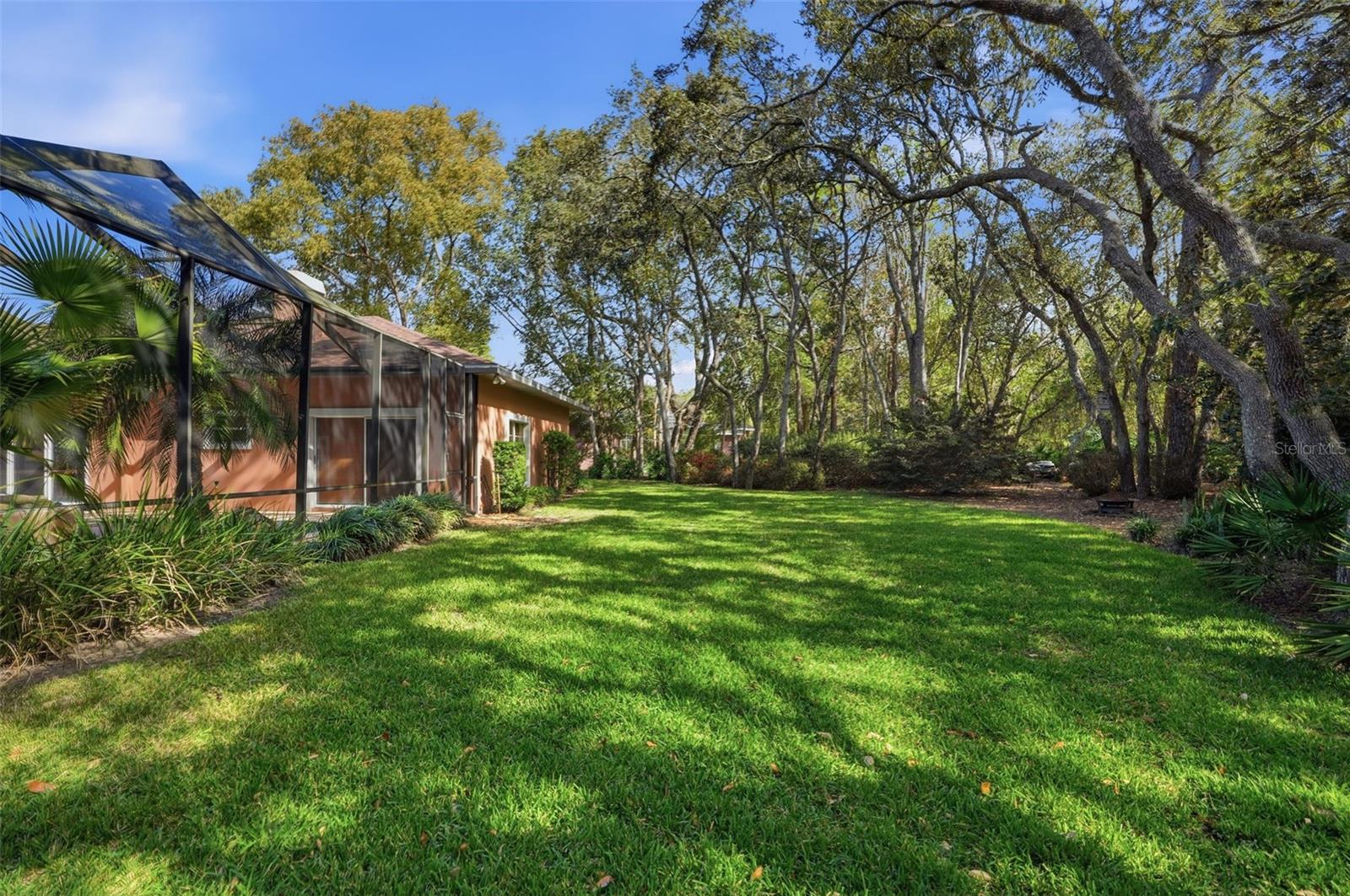 Image 6 of 78 For 7336 Royal Oak Drive