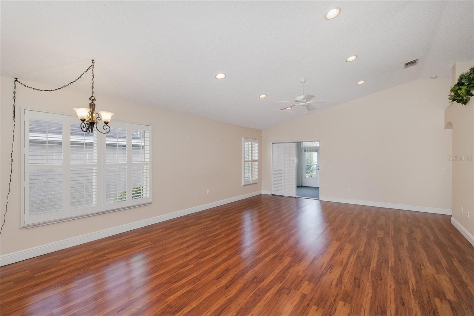 Image 10 of 44 For 11323 Highlander Court