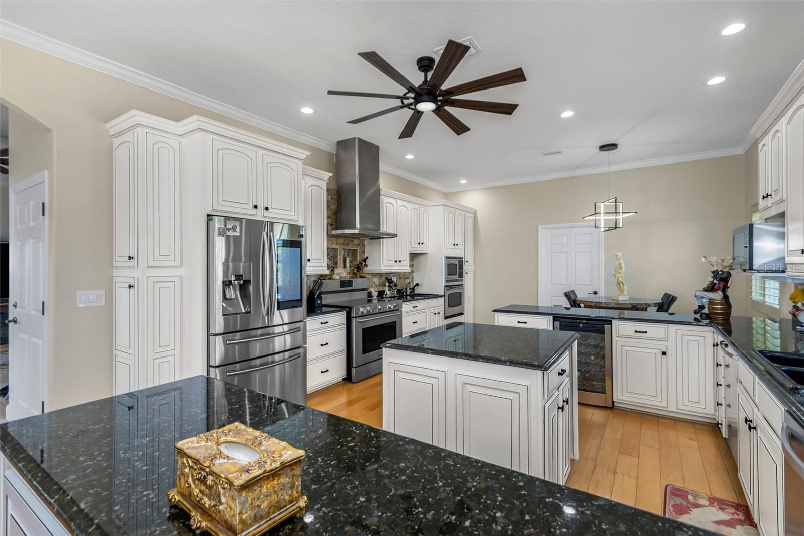 Image 20 of 24 For 4613 Harborpointe Drive