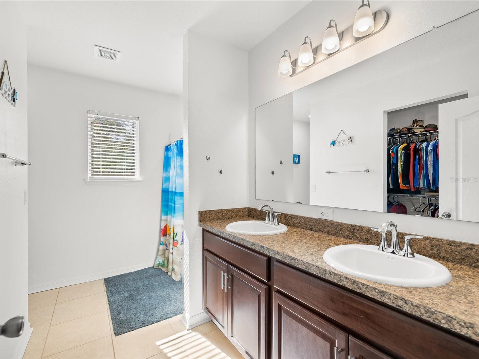 Image 20 of 57 For 8010 Blackhawk Trail