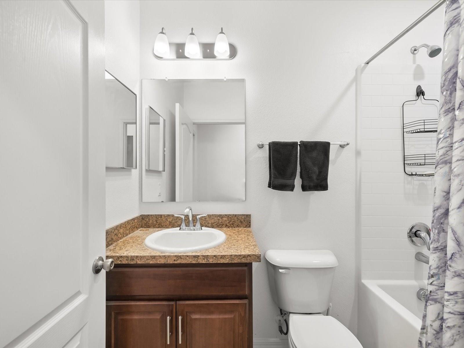 Image 26 of 57 For 8010 Blackhawk Trail