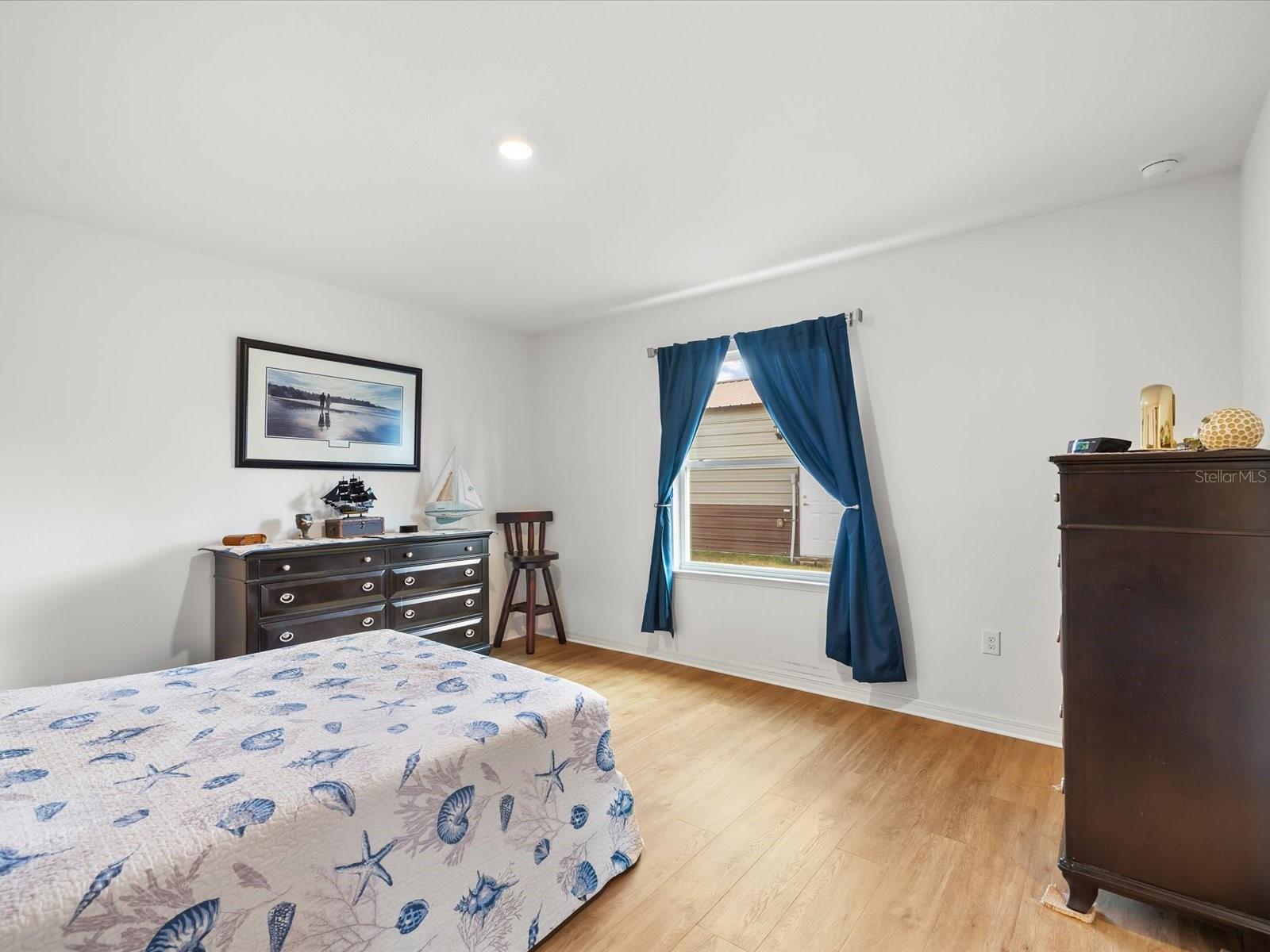 Image 29 of 57 For 8010 Blackhawk Trail