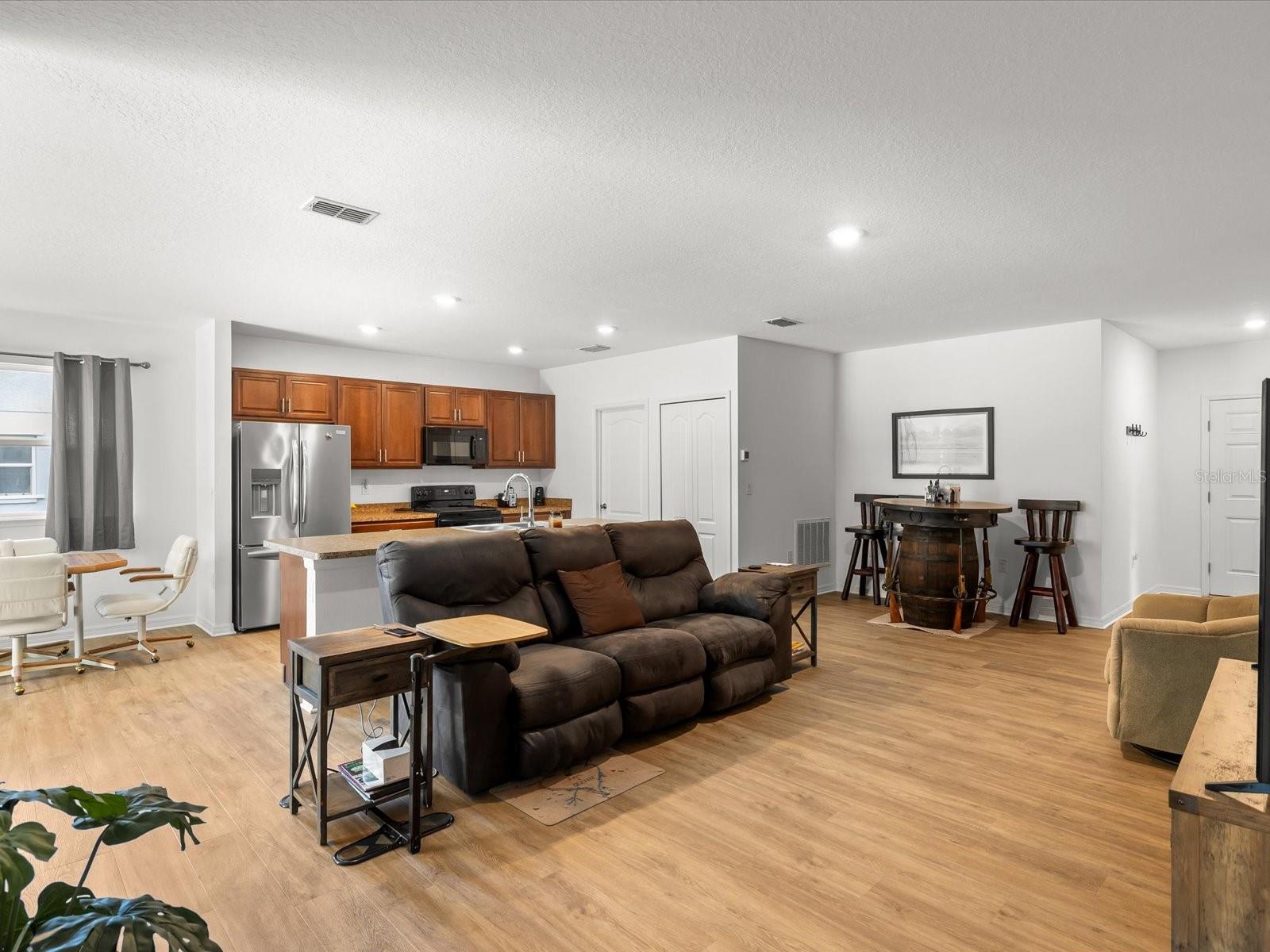 Image 6 of 57 For 8010 Blackhawk Trail