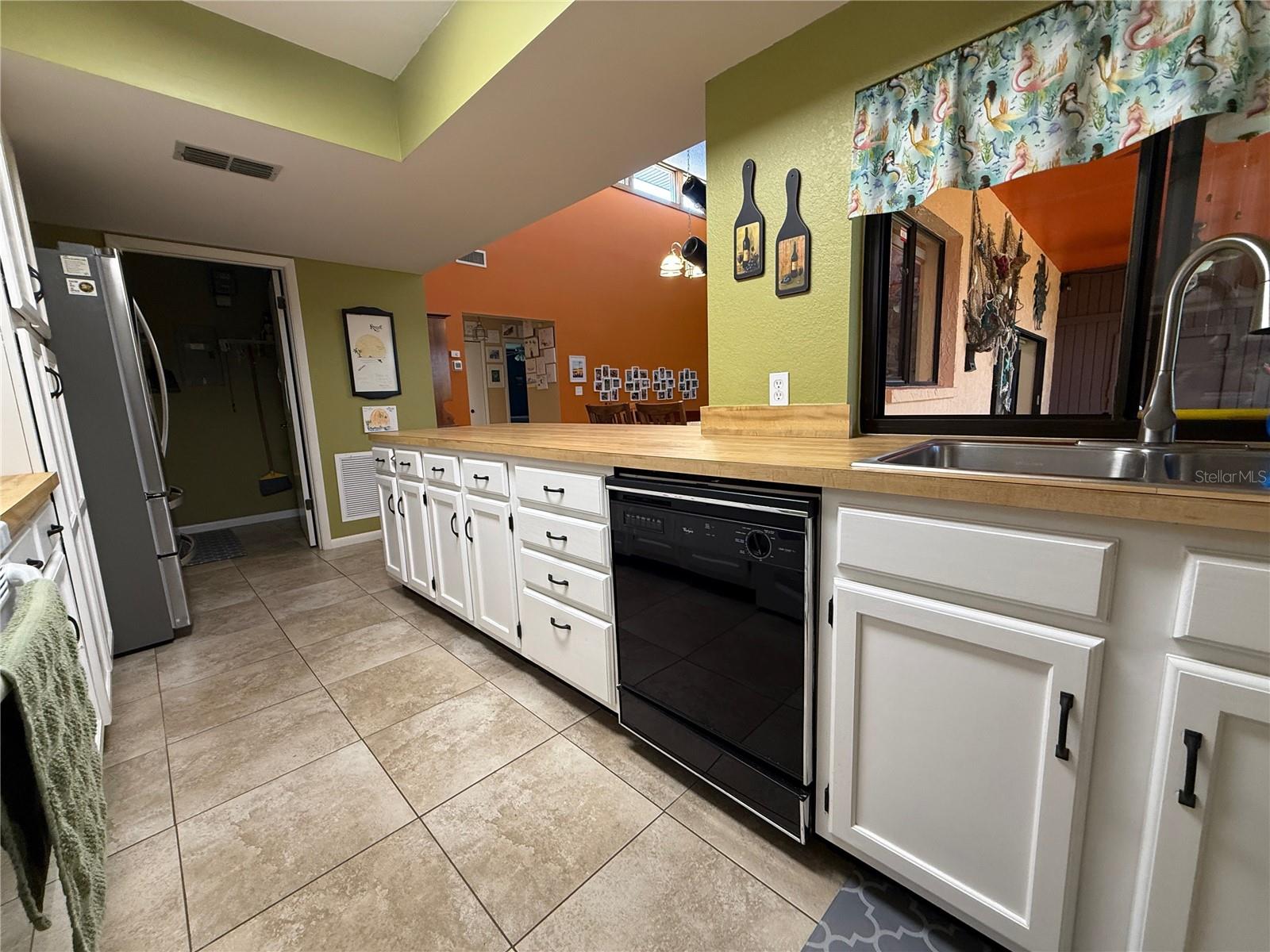 Image 8 of 26 For 7120 Cognac Drive 1