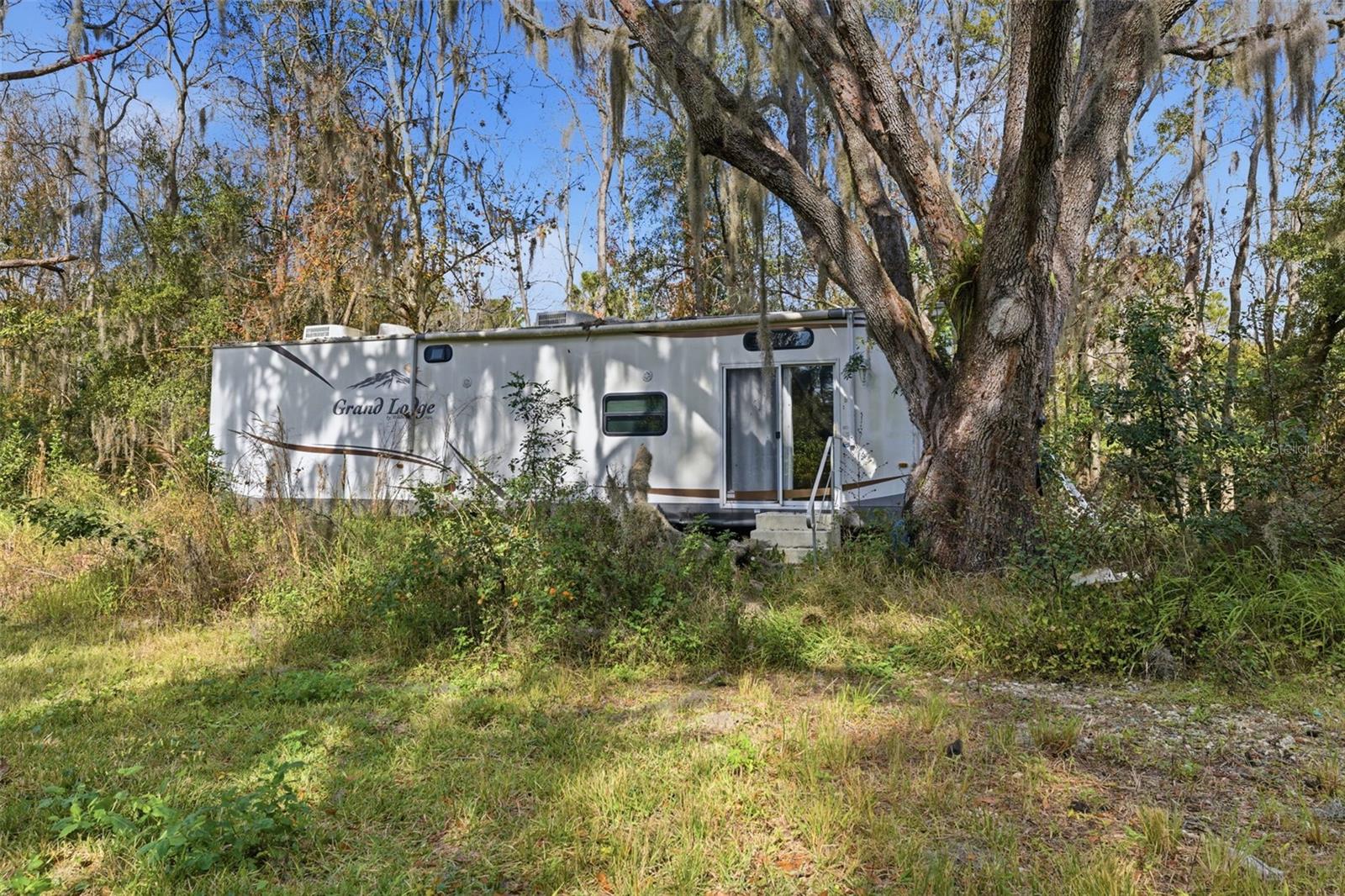 Image 27 of 44 For 2220 Ellie Road A