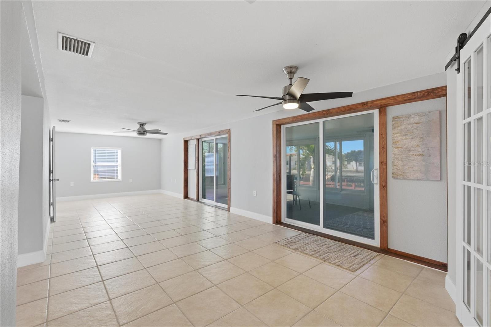 Image 14 of 59 For 13603 Jennita Drive