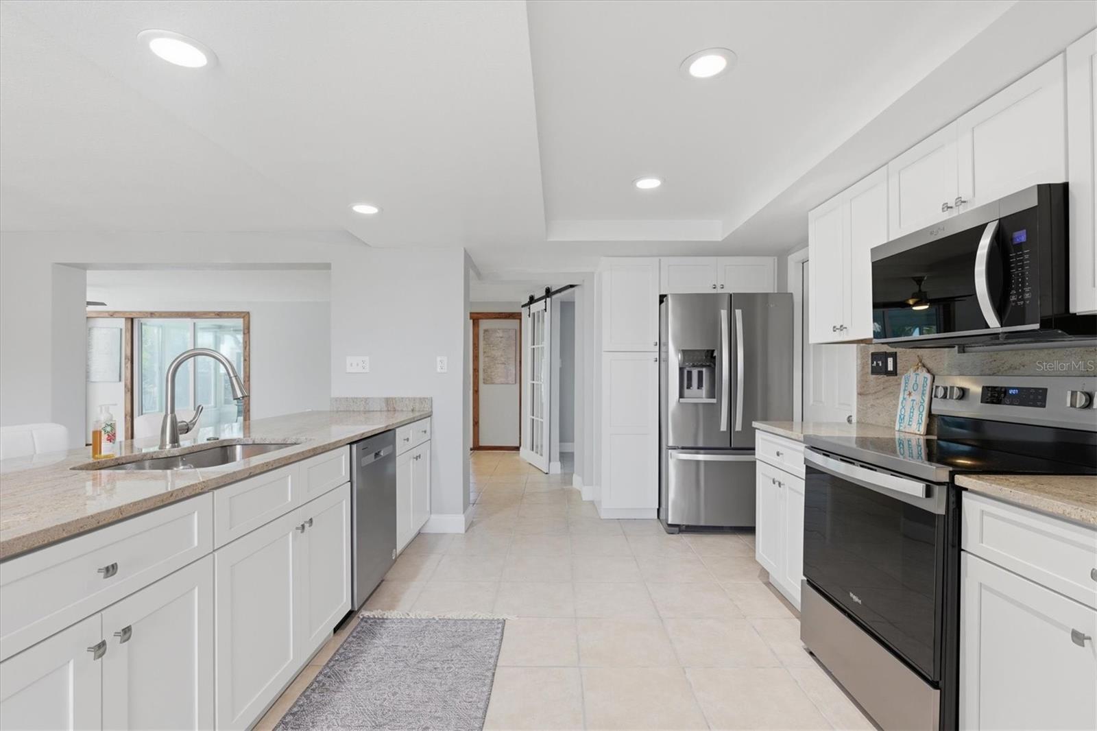 Image 24 of 59 For 13603 Jennita Drive