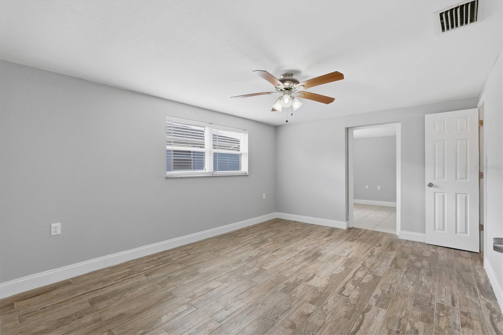 Image 27 of 59 For 13603 Jennita Drive