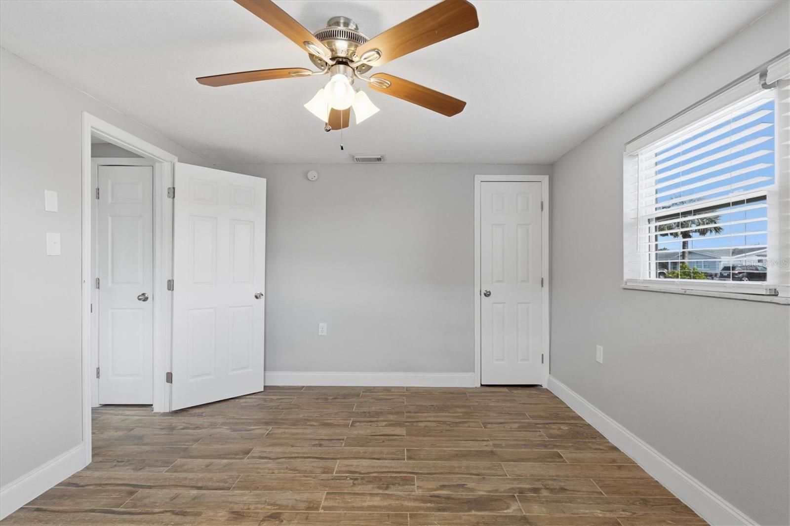 Image 29 of 59 For 13603 Jennita Drive