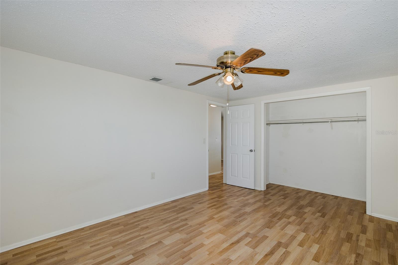 Image 18 of 47 For 1148 Fernwood Drive