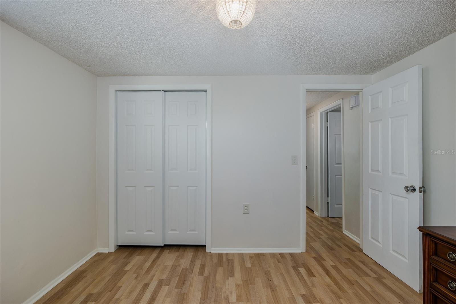 Image 21 of 47 For 1148 Fernwood Drive