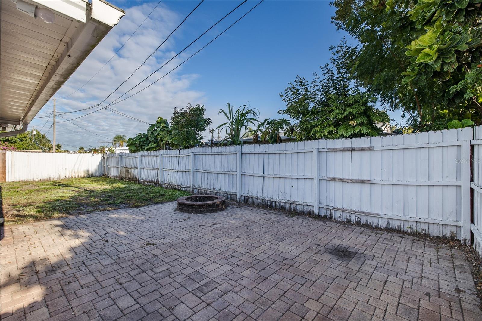 Image 37 of 47 For 1148 Fernwood Drive