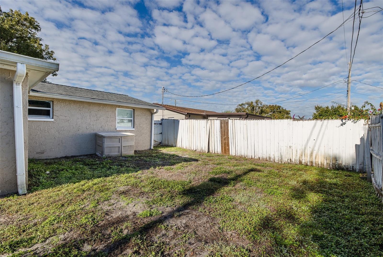 Image 43 of 47 For 1148 Fernwood Drive