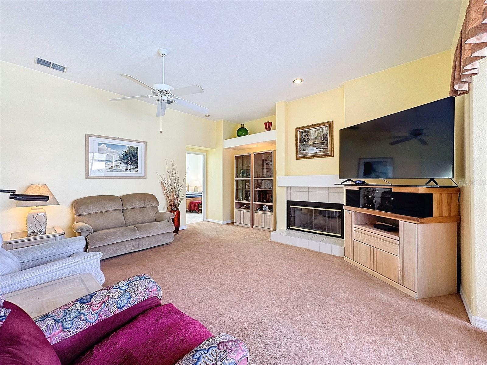 Image 18 of 62 For 8530 Coral Creek Loop