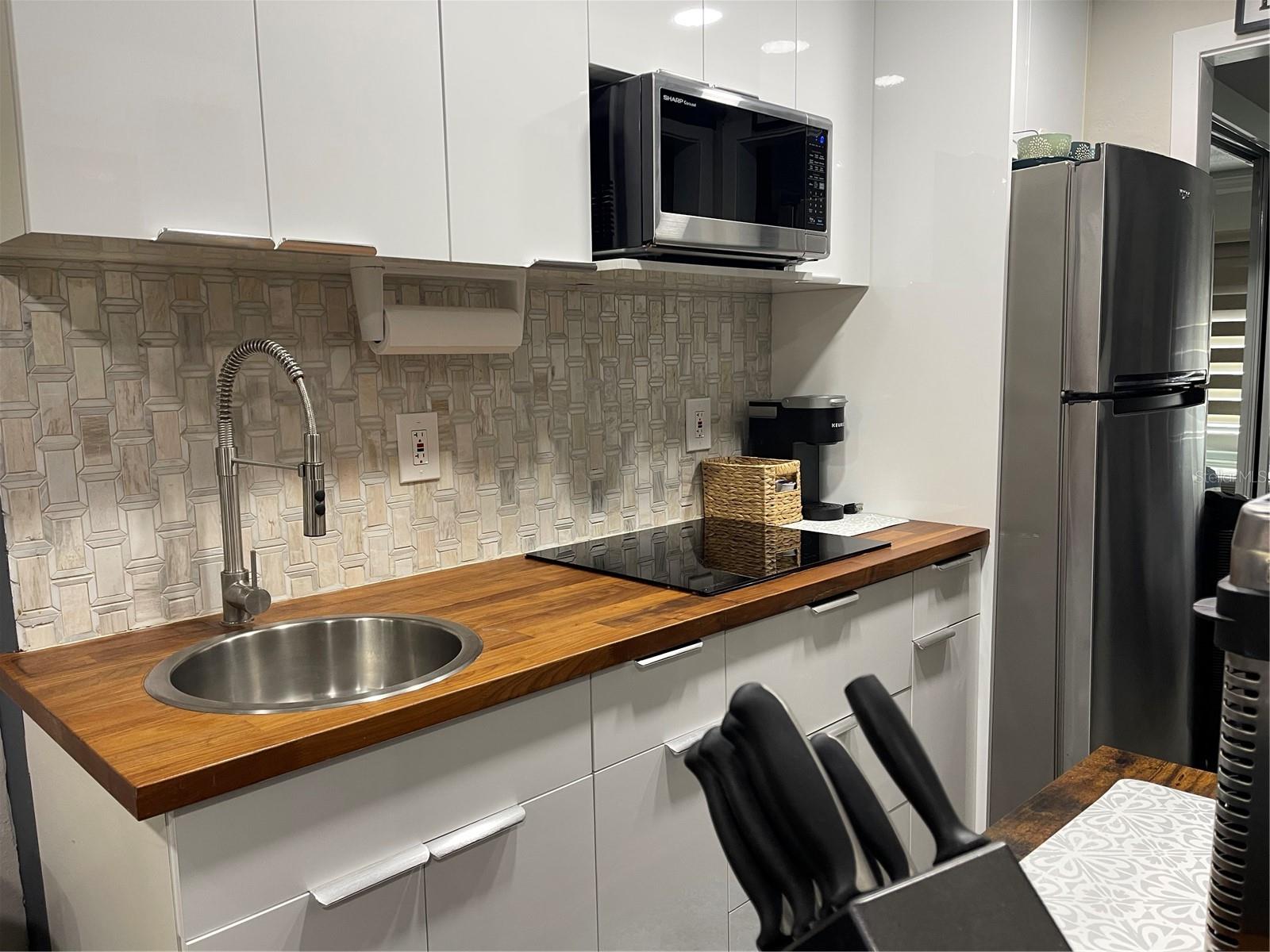 Image 11 of 33 For 20921 Haulover Cove 11