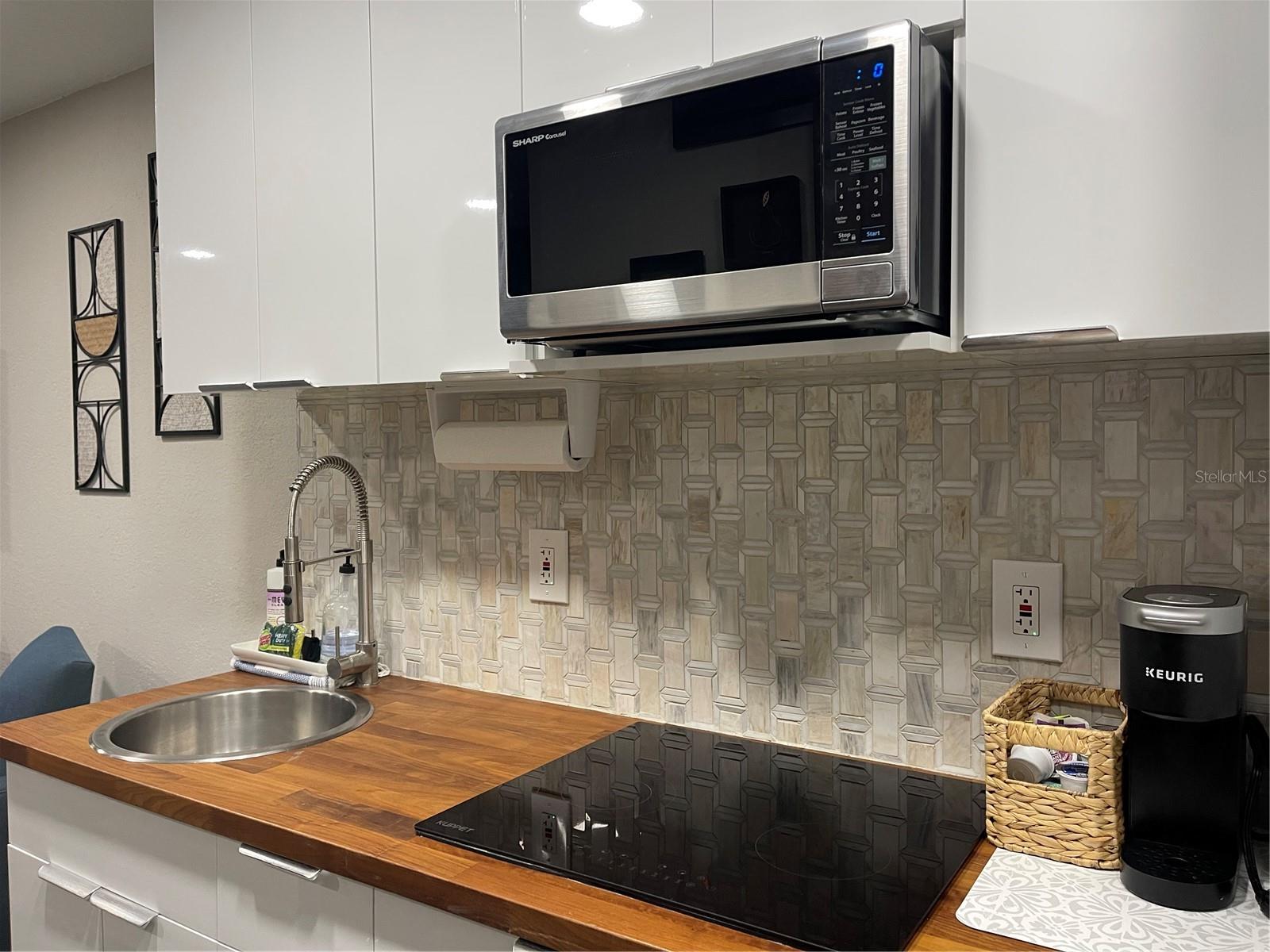 Image 12 of 33 For 20921 Haulover Cove 11