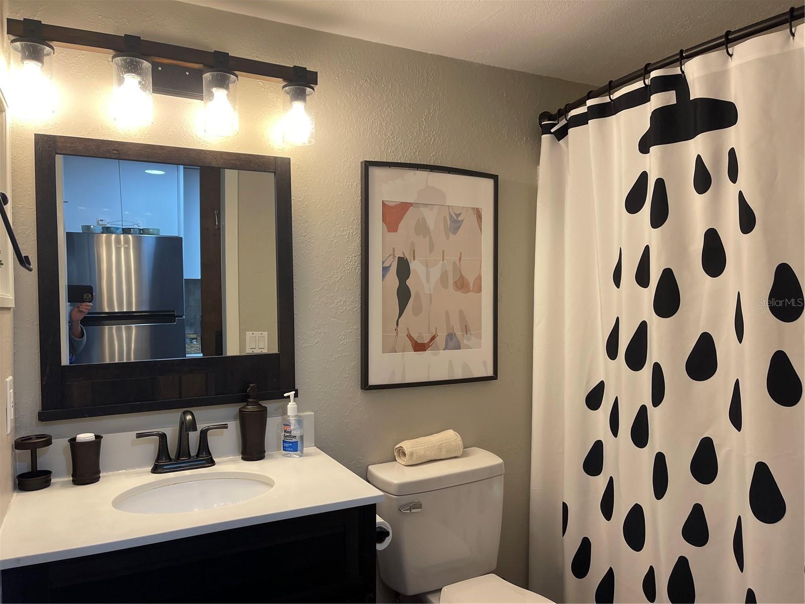 Image 22 of 33 For 20921 Haulover Cove 11