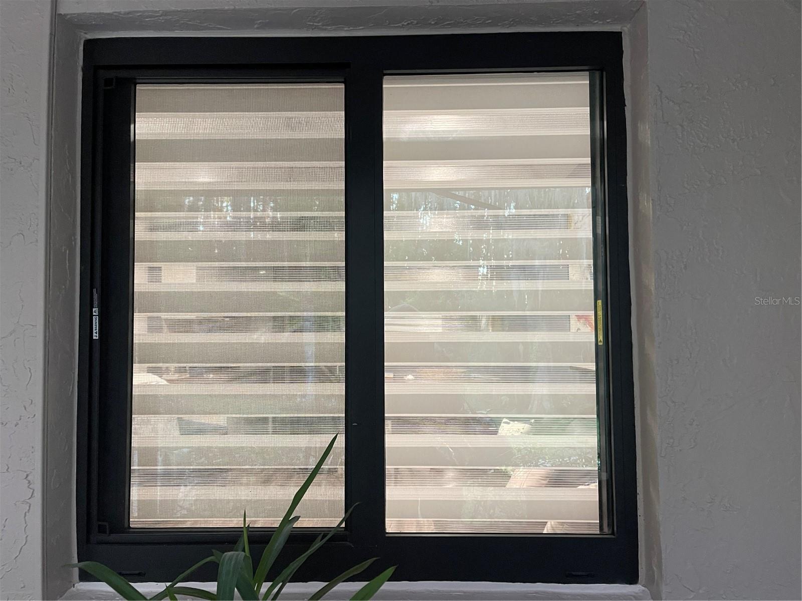 Image 28 of 33 For 20921 Haulover Cove 11