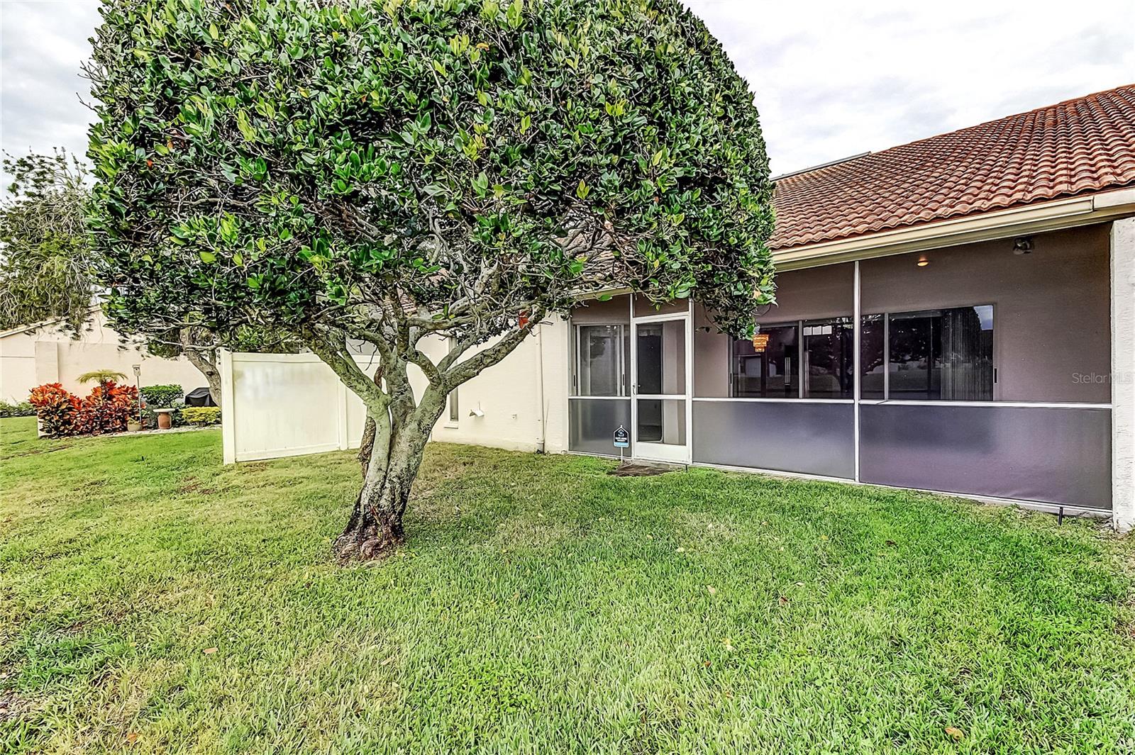 Image 23 of 24 For 7522 Mediterranean Court