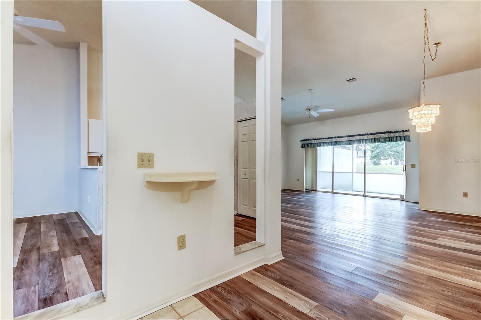 Image 3 of 24 For 7522 Mediterranean Court