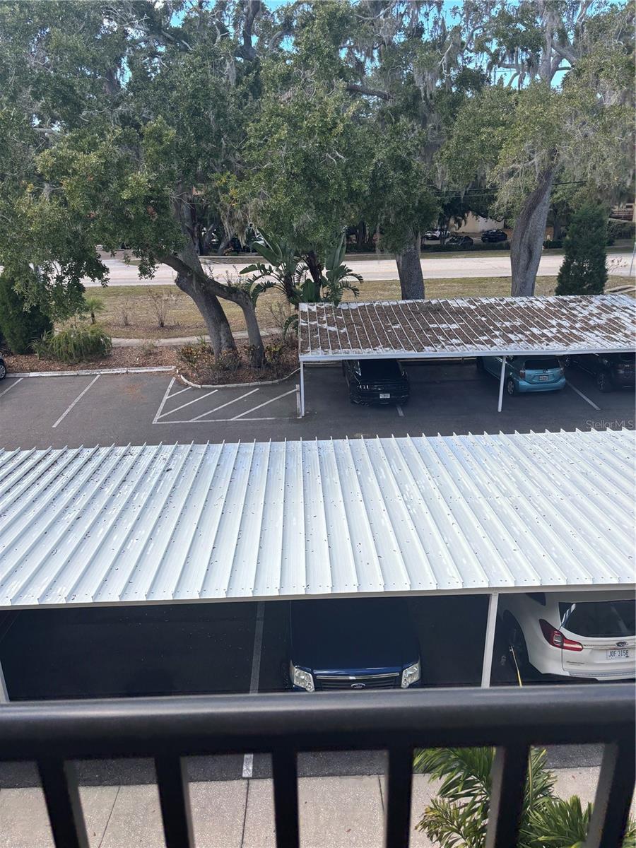 Image 4 of 17 For 821 Deleon Court 303