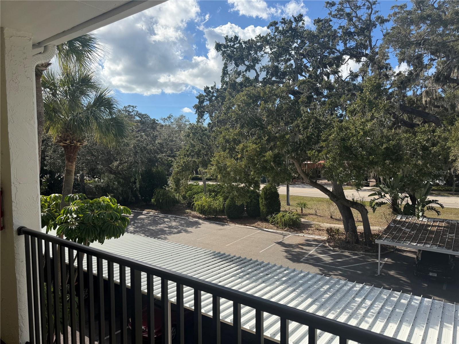 Image 5 of 17 For 821 Deleon Court 303