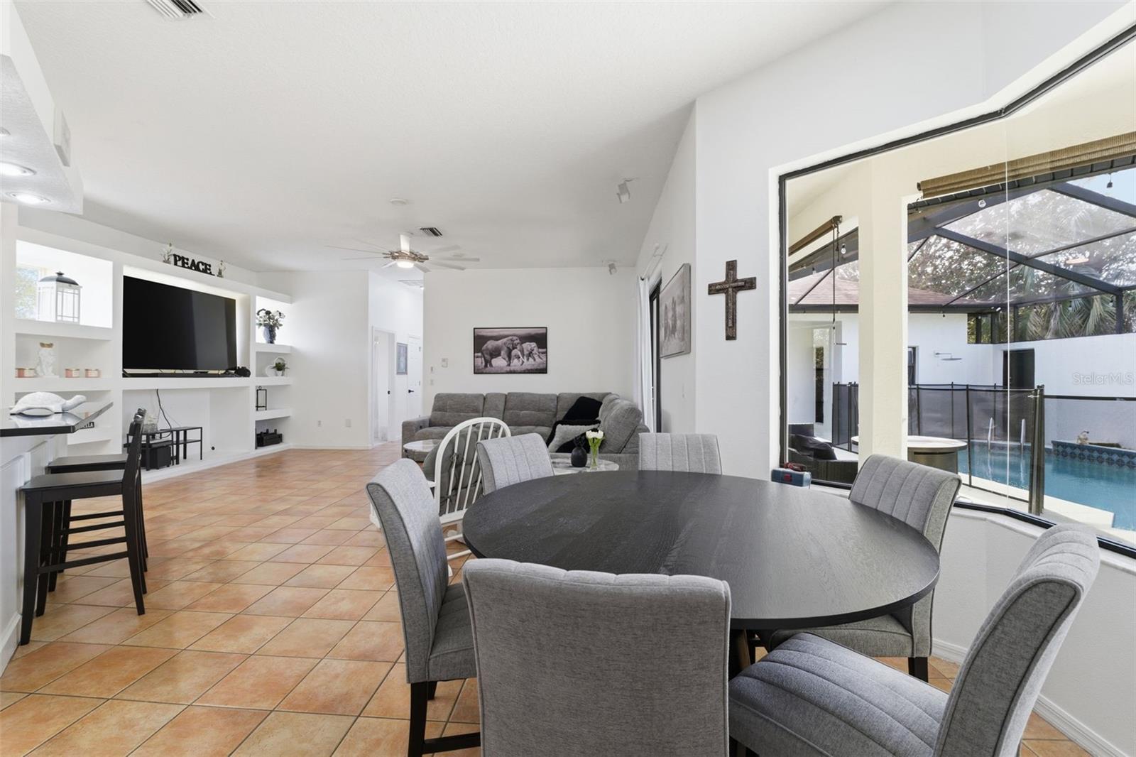 Image 21 of 64 For 8451 Delta Court