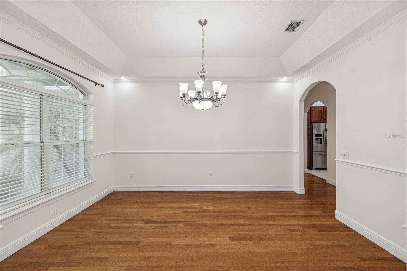 Image 8 of 53 For 11008 Nest Court