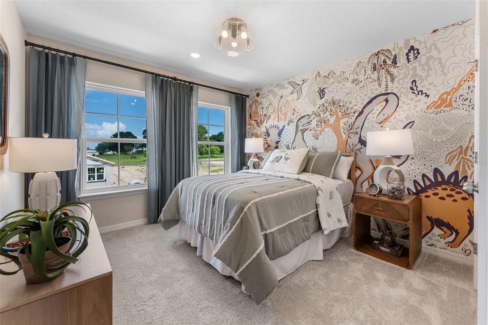 Image 14 of 25 For 616 Emerald Grove Drive