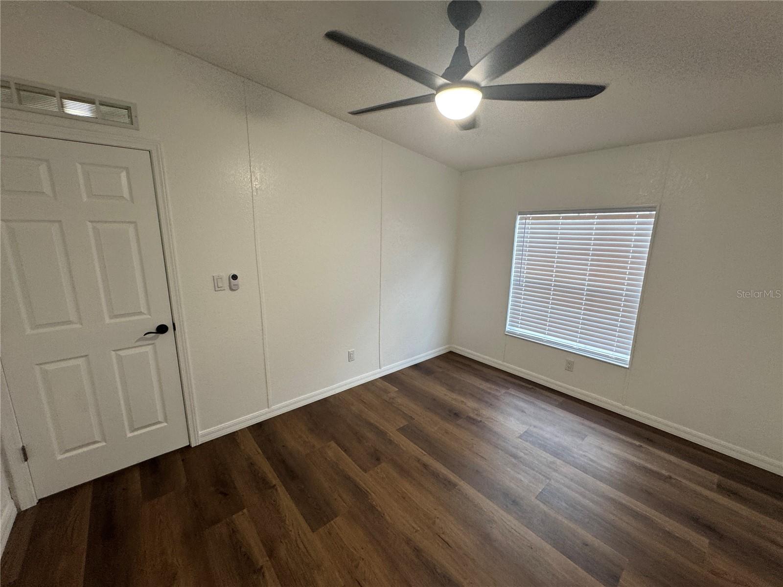 Image 19 of 40 For 8104 Ridge Road