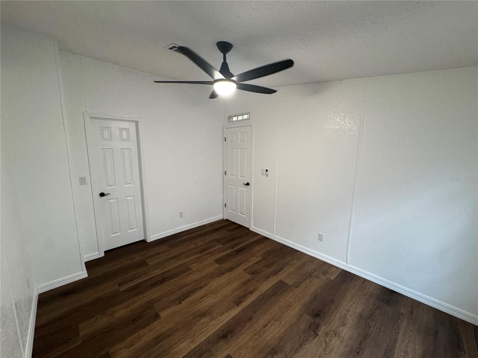 Image 20 of 40 For 8104 Ridge Road