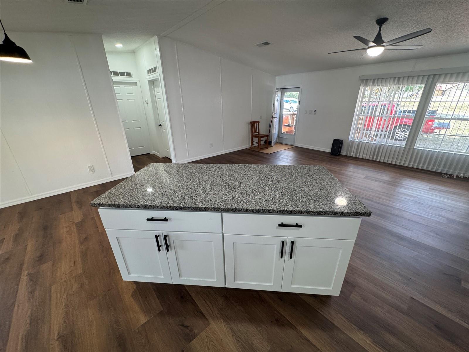 Image 4 of 40 For 8104 Ridge Road