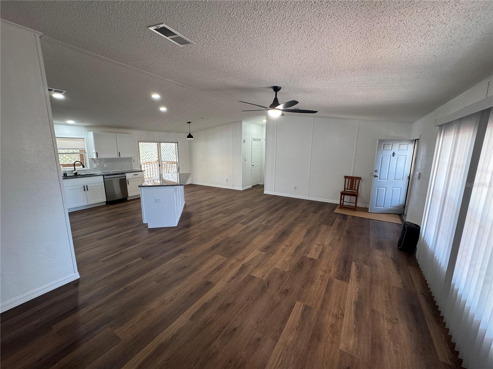 Image 7 of 40 For 8104 Ridge Road