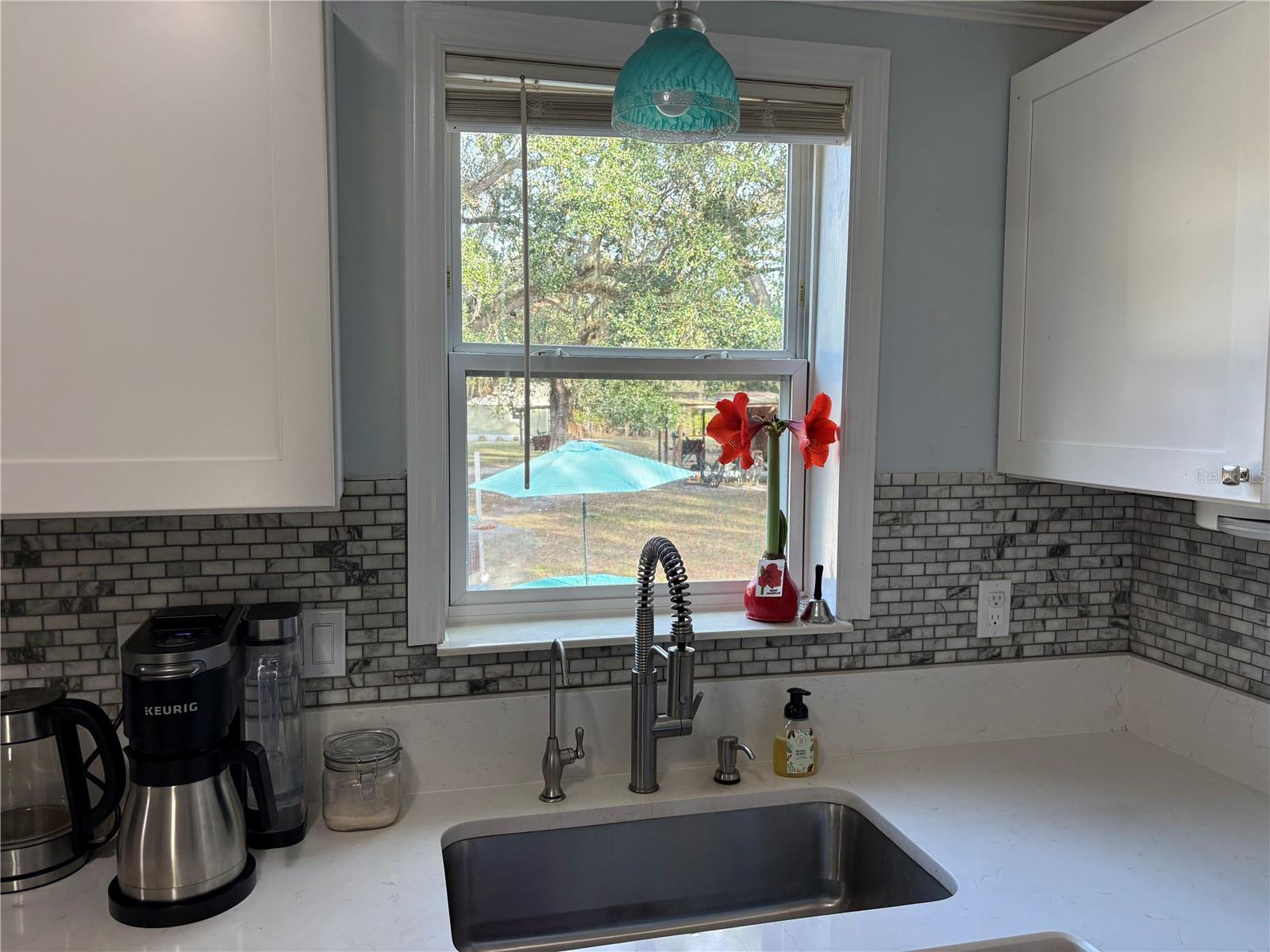 Image 10 of 41 For 4981 Lyons Street