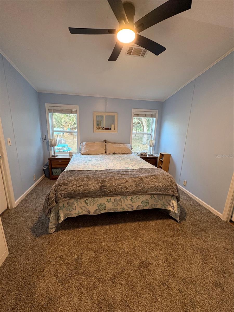 Image 13 of 41 For 4981 Lyons Street