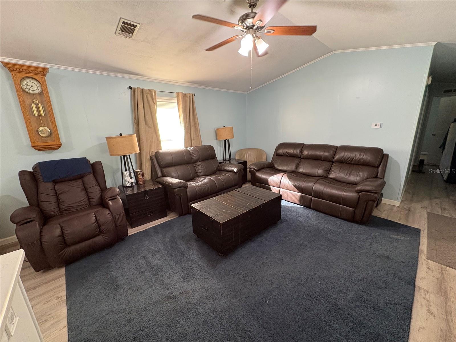 Image 5 of 41 For 4981 Lyons Street