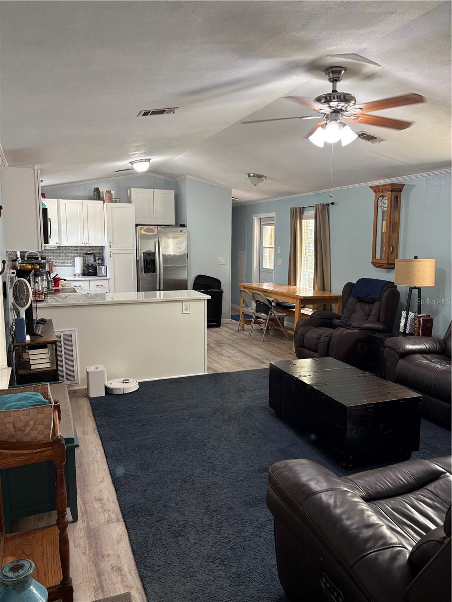 Image 7 of 41 For 4981 Lyons Street