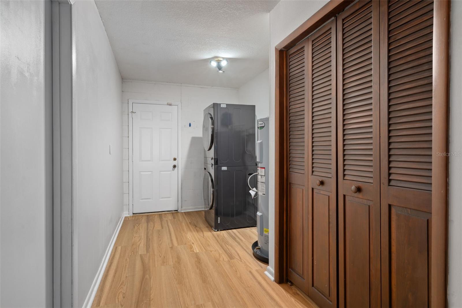 Image 38 of 51 For 5519 Fulmar Drive