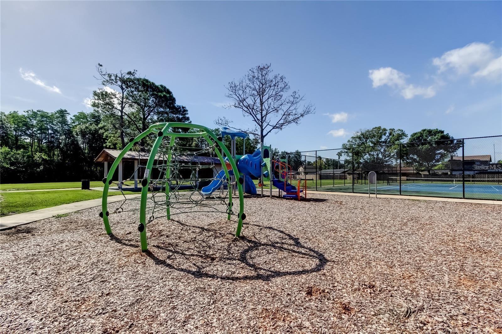 Listing photo id 65 for 5519 Fulmar Drive