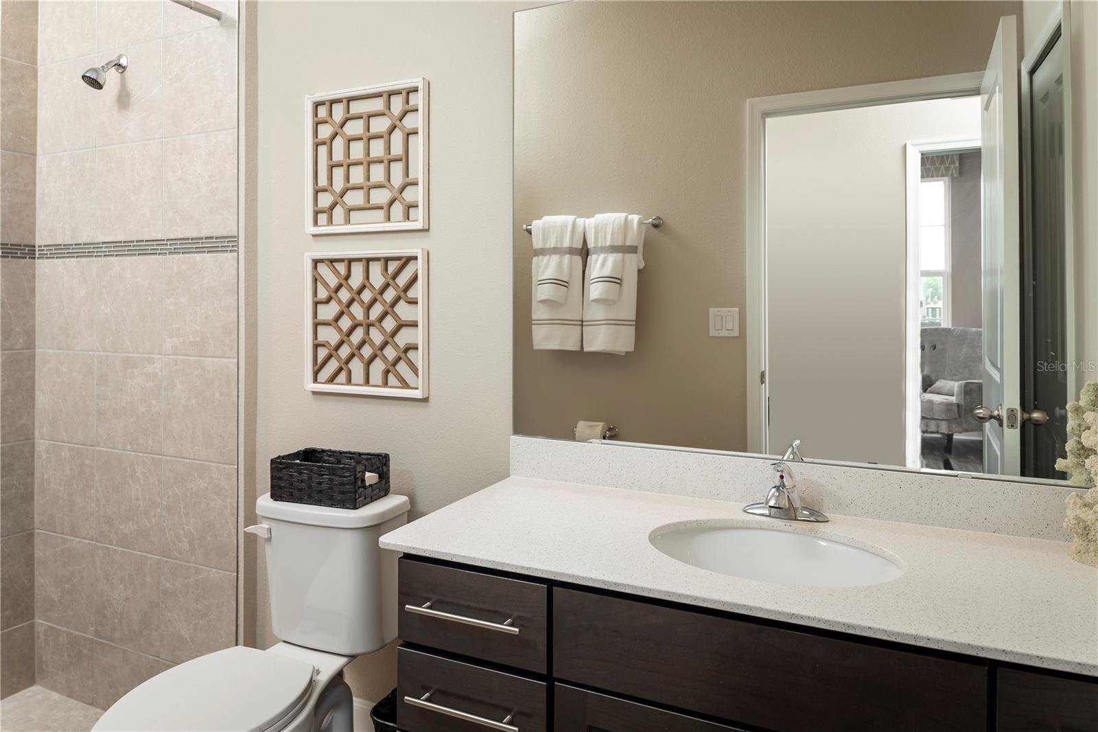 Image 16 of 23 For 3147 Tiger Palm Way